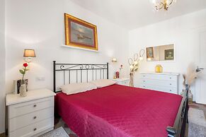 Lucca Old Town Apartment