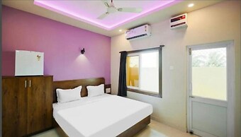 Goroomgo Blue Sagar Puri