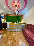 Goroomgo Raghunandan Guest House Ayodhya