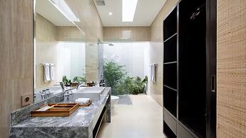 Villa Latima by Villa Finder