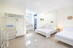 Three Hearts Guesthouse