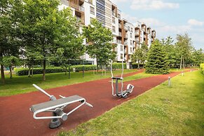 Apartment With Outdoor Gym by Renters