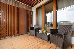 Apartment With Outdoor Gym by Renters