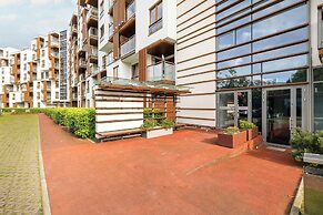 Apartment With Outdoor Gym by Renters