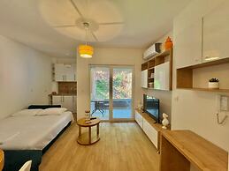 Couple Studio Angela