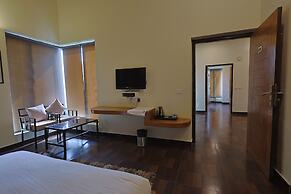 Bento The Roar Resort.