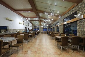 Bento The Roar Resort.