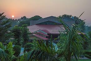 Bento The Roar Resort.