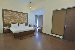 Bento The Roar Resort.