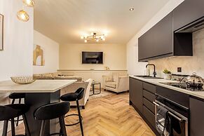 Wellington Lodge - Donnini Apartments