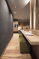 Dolomiti Exclusive your mountain suite