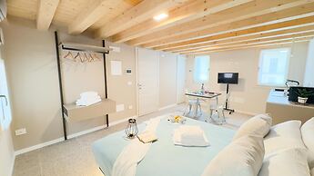 Graceful Apartments - Purgatory Apartment