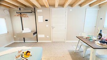 Graceful Apartments - Purgatory Apartment