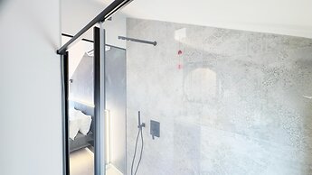 Graceful Apartments - Hell Apartment