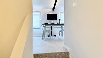 Graceful Apartments - Hell Apartment