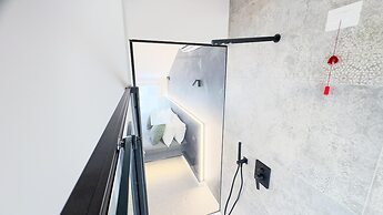 Graceful Apartments - Hell Apartment