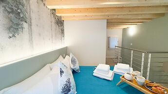 Graceful Apartments - Paradise Apartment