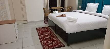 Goroomgo Himalayan Guest House Solan