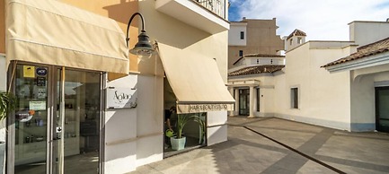 Beautiful two bed Self Catering Apartment