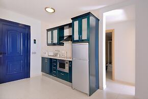 Immaculate 2-bed Apartment No 5 in Playa Blanca