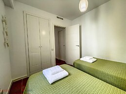 Luxury Front Line Apartment in Isla Canela Beach