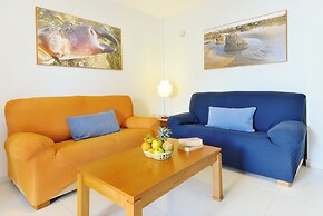 Impeccable 2-bed Apartment No 2 in Playa Blanca