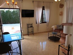 Delightful Spacious 2 bed Apartment in Nerja