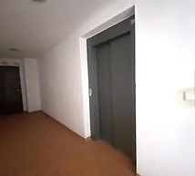 Stylish 2-bed Apartment Overlooking the Fairways