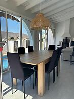 Amira a Modern House in San Juan de los Terreros