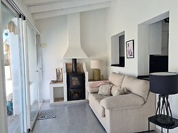 As056 Casa Amira a Modern House With Pool