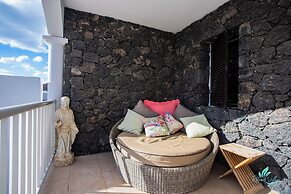 Remarkable 3-bed Villa in Playa Blanca