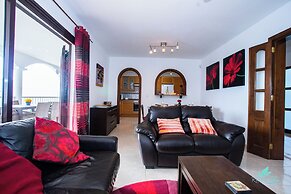 Remarkable 3-bed Villa in Playa Blanca