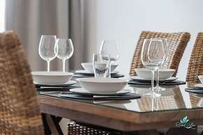 Inviting 4-bed Villa in Playa Blanca