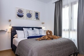 4 Bed Villa - Heated Pool, Pool Table, Bbq, Patio