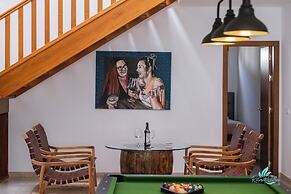 Inviting 4-bed Villa in Playa Blanca