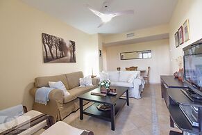 Charming 2-bedroom Apartment in Costa Esuri Golf