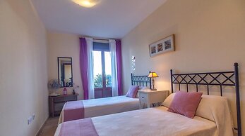 Charming 2-bedroom Apartment in Costa Esuri Golf