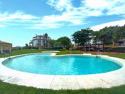 Charming 2-bedroom Apartment in Costa Esuri Golf