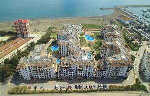 Stunning 2-bed Apartment in Marina de le Duquesa