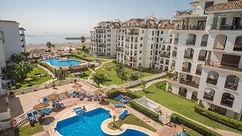 Stunning 2-bed Apartment in Marina de le Duquesa