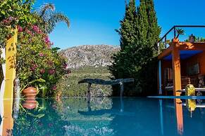 Casa Pino With Private Pool and Garden