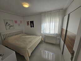 3-bed Villa Sleeps 8 With Private Pool