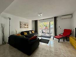 Charming 3-bed Apartment in Fuengirola
