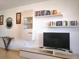 Extended Frontline Ground Floor Apartment