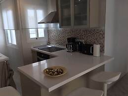 Near Beach 2-bed Apartment in Centrum Fuengirola