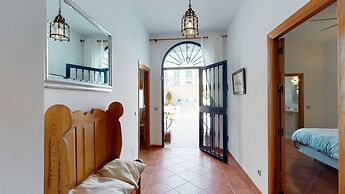 Luxury 5 Bed House Private Pool and Sea View Nerja