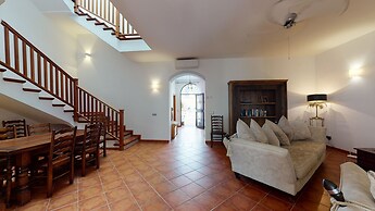 Luxury 5 Bed House Private Pool and Sea View Nerja