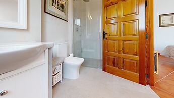 Luxury 5 Bed House Private Pool and Sea View Nerja