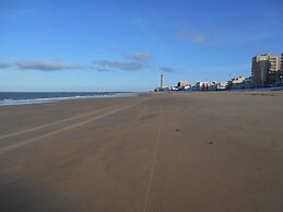 Penthouse, Beach 300 Meters, Air Conditioning