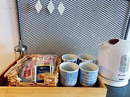 Stunning sea View and Waterfront Apartment